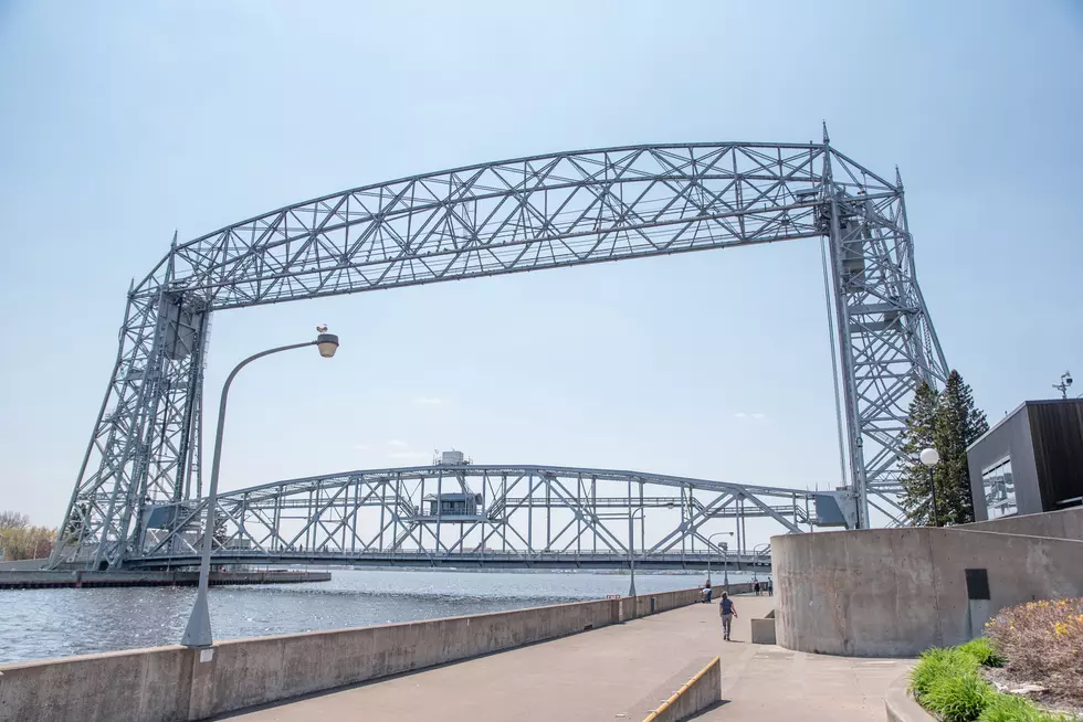 Here’s Duluth’s Aerial Lift Bridge + Slip Bridge Schedule For July 4th Weekend