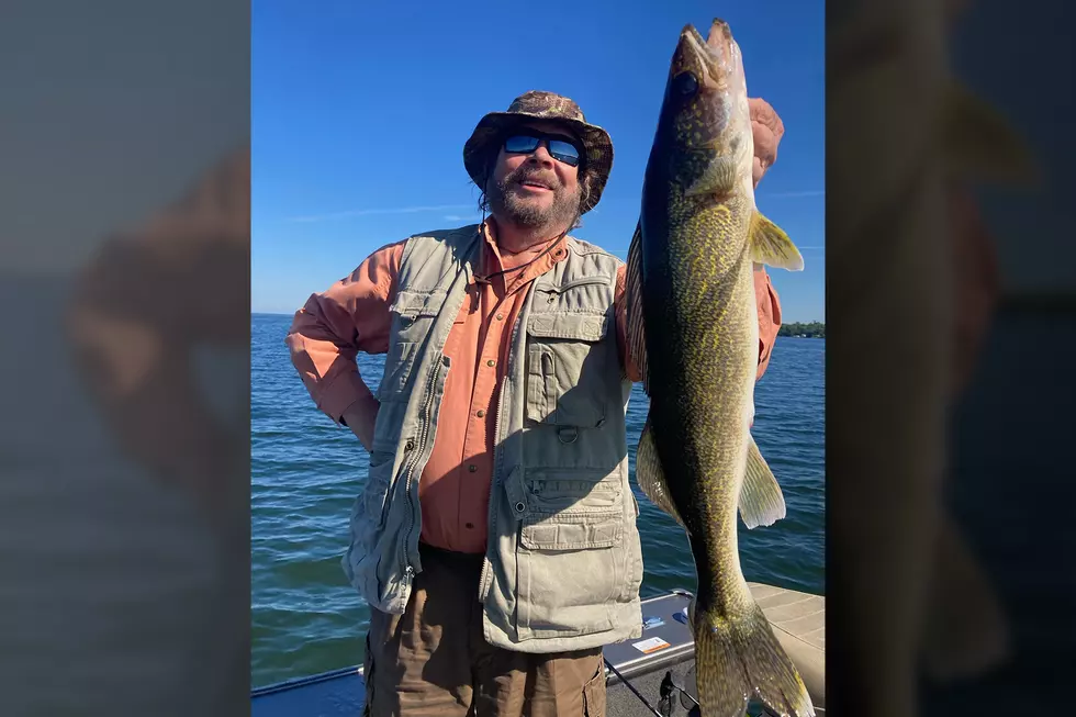 Check The Pics:  Hank Williams Jr Fishes Minnesota Lake For The 3rd Time In A Year