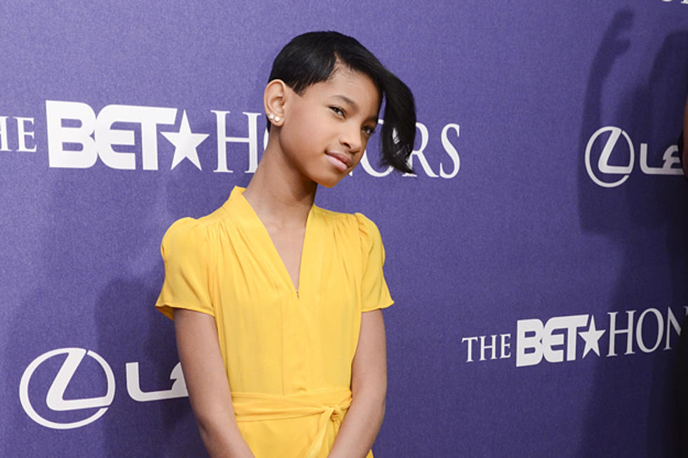 Willow Smith Dyes Her Hair Green