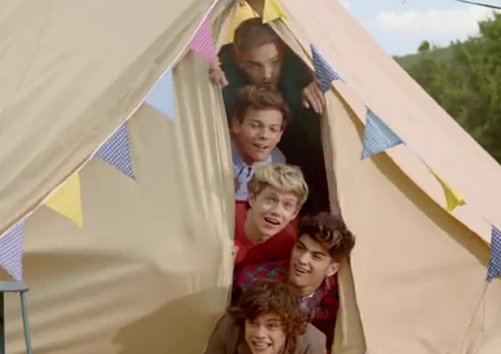 One Direction Ripping Off the Clash in “Live Like We’re Young?” [VIDEOS]