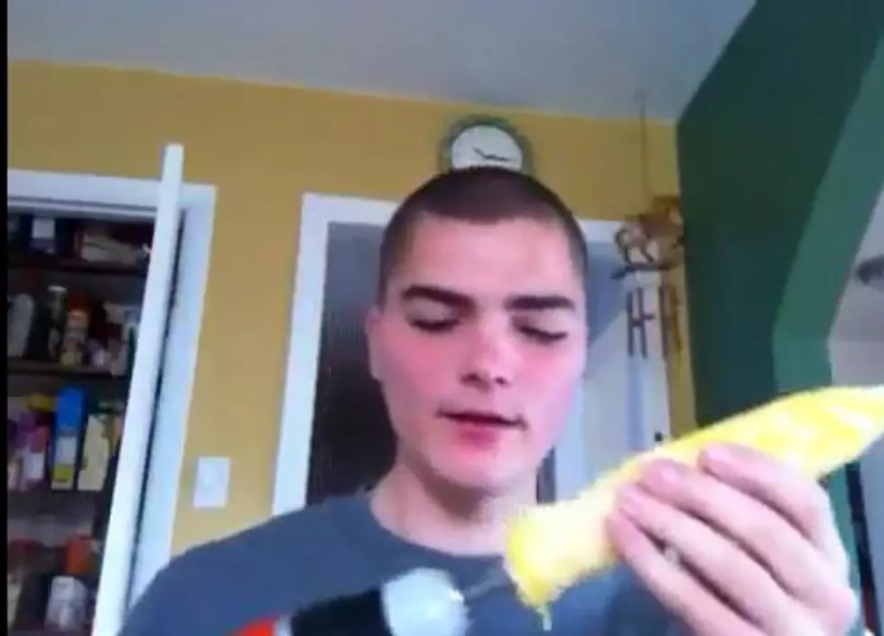 Corn On the Cob, Gone in 10 Seconds [VIDEO]