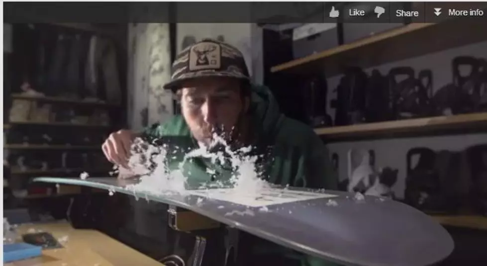 How To Wax Your Snowboard [VIDEO]