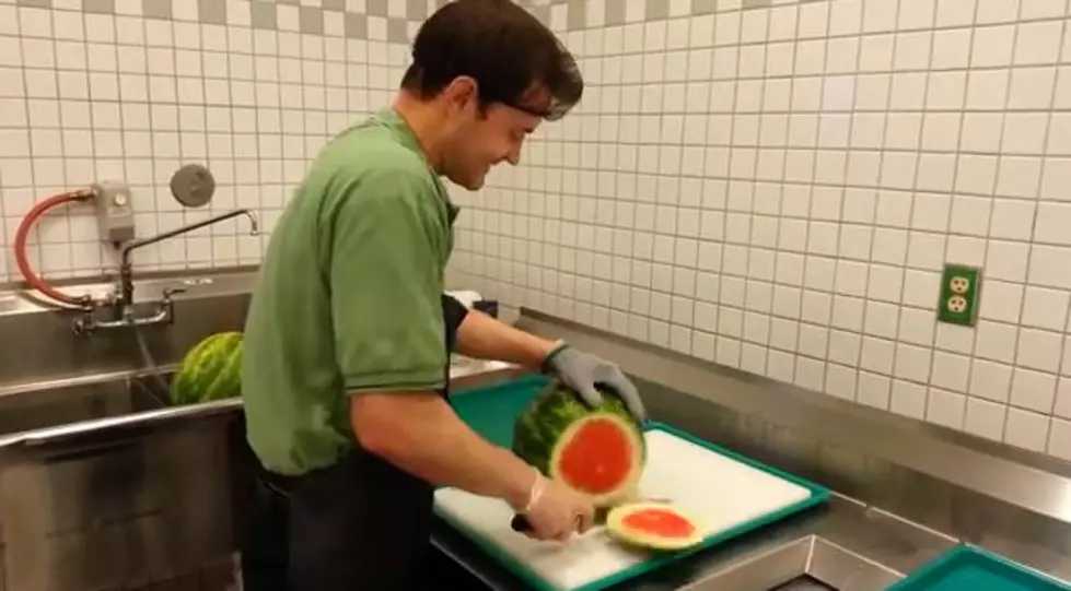 Man Slices Whole Watermelon In Less Than 30 Seconds [VIDEO]