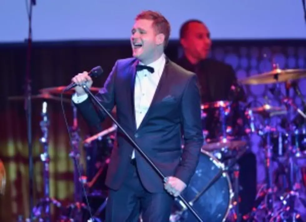 BreakTime BreakDown 20May2014 – Michael Buble Gets Tooth Knocked Out During Tour