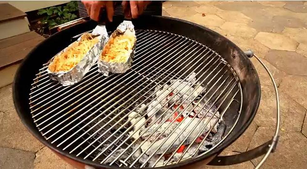 Grilled Cheese Sandwich on a Grill? Madness! [VIDEO]