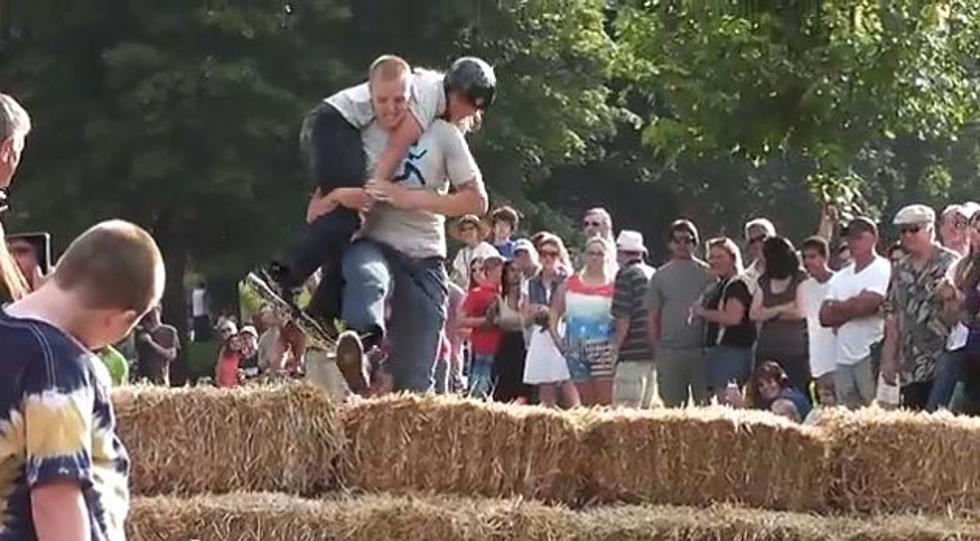 Monoma Wisconsin Wife Carrying Competition Crowns a New Winner [VIDEO]