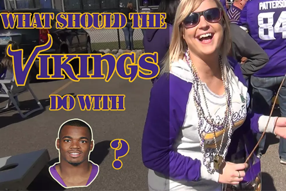 Tailgating Fans Asked “What Should the Minnesota Vikings Do With Adrian Peterson?” [VIDEO]