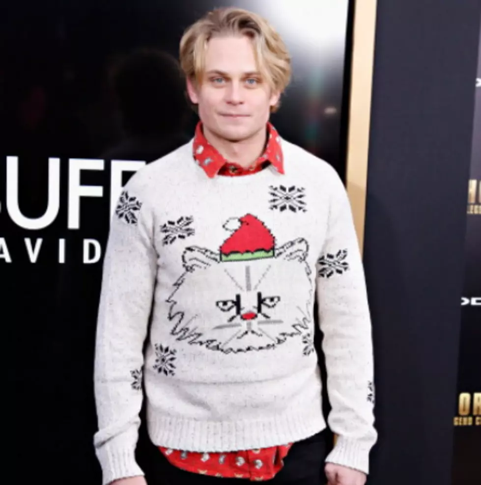 What Makes a Great Ugly Christmas Sweater ? [VIDEO]