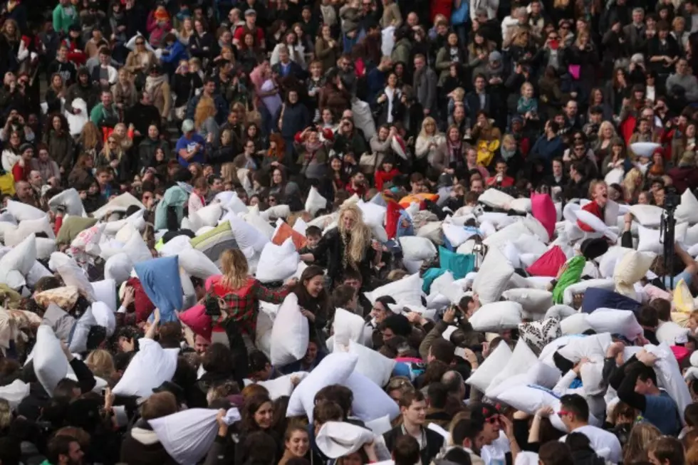 St. Paul Saints Fans Will Attempt to Break Pillow Fight World Record [VIDEO]