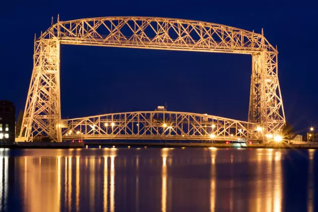 Duluth Aerial Lift Bridge to Start Summer Schedule Today