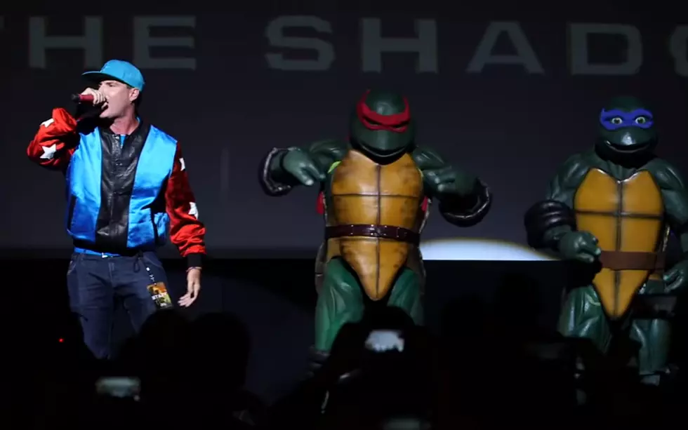 Vanilla Ice Made an Appearnce to Promote the New ‘Teenage Mutant Ninja Turtles’ Movie