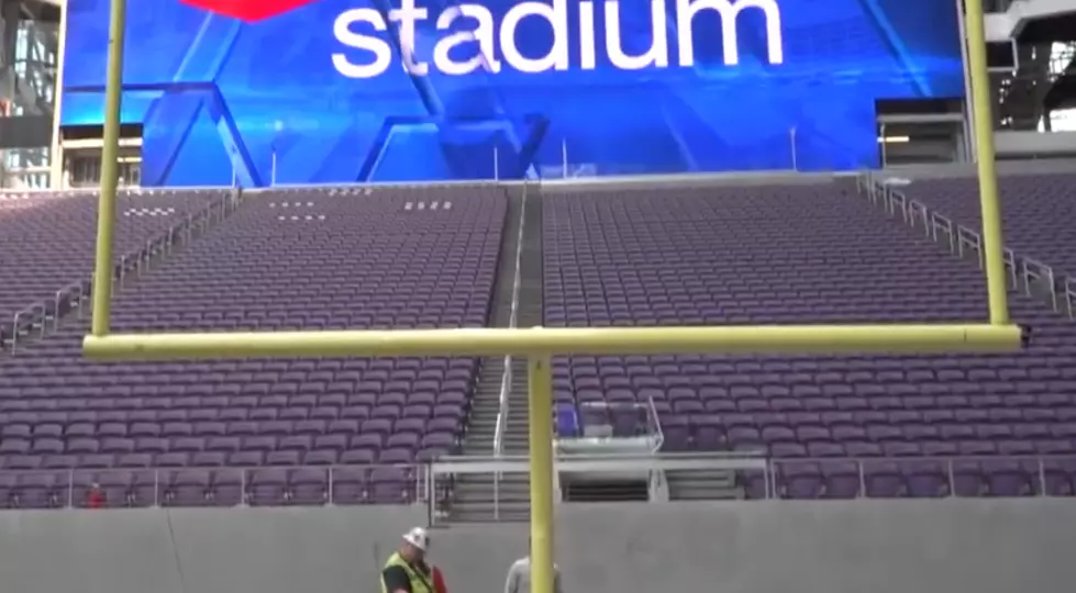 Watch the Goalposts Being Installed for the First Time at U.S. Bank Stadium
