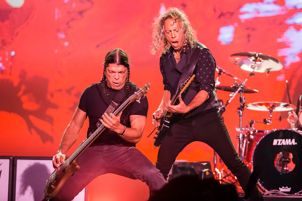 Metallica Does Embarrassing Prince Cover at Minneapolis Concert