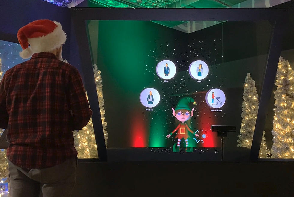 Mall Of America Adds Helpful Elf Hologram For The Holidays