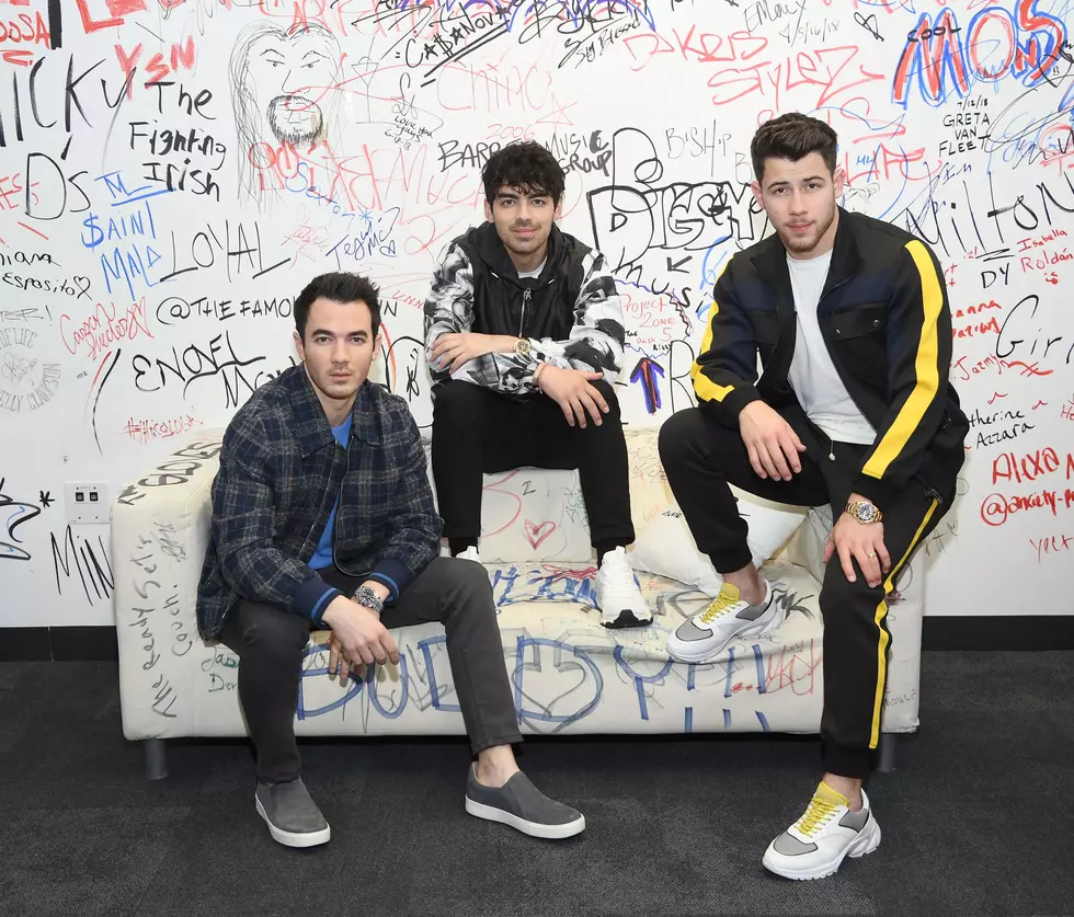How to See the Jonas Brothers for FREE in Minneapolis for Final Four
