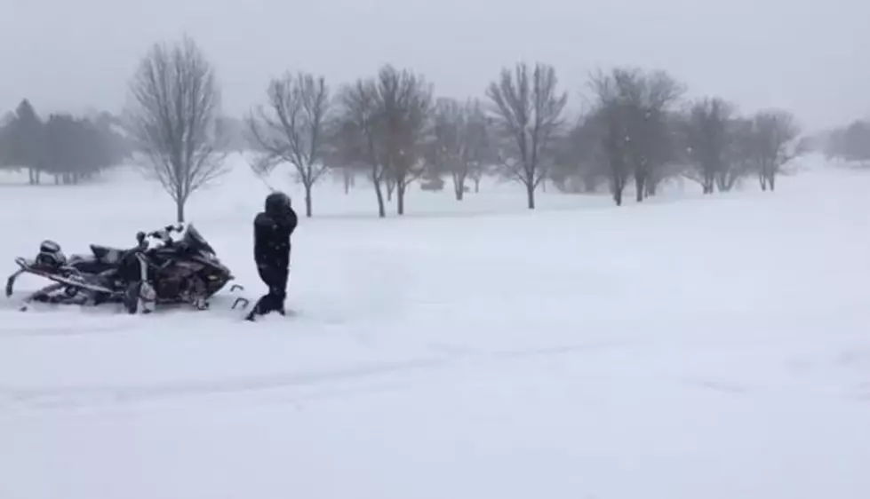Golf Course Pokes Fun at Trying to Golf In Minnesota in March