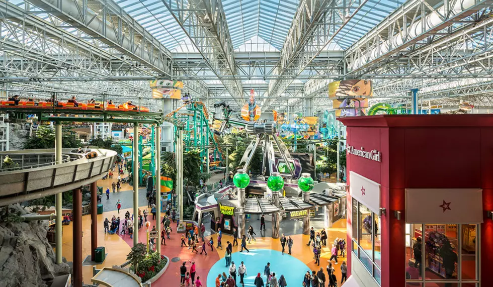 Mall of America Celebrating Birthday With Nineties Party
