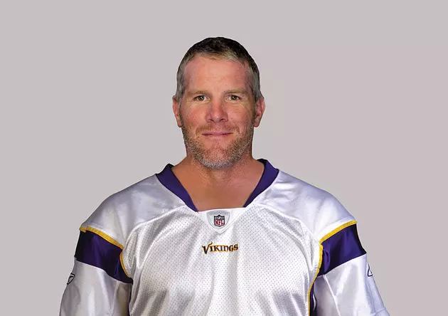 Watch The Vikings and Favre Battle The Packers on ESPN Tonight