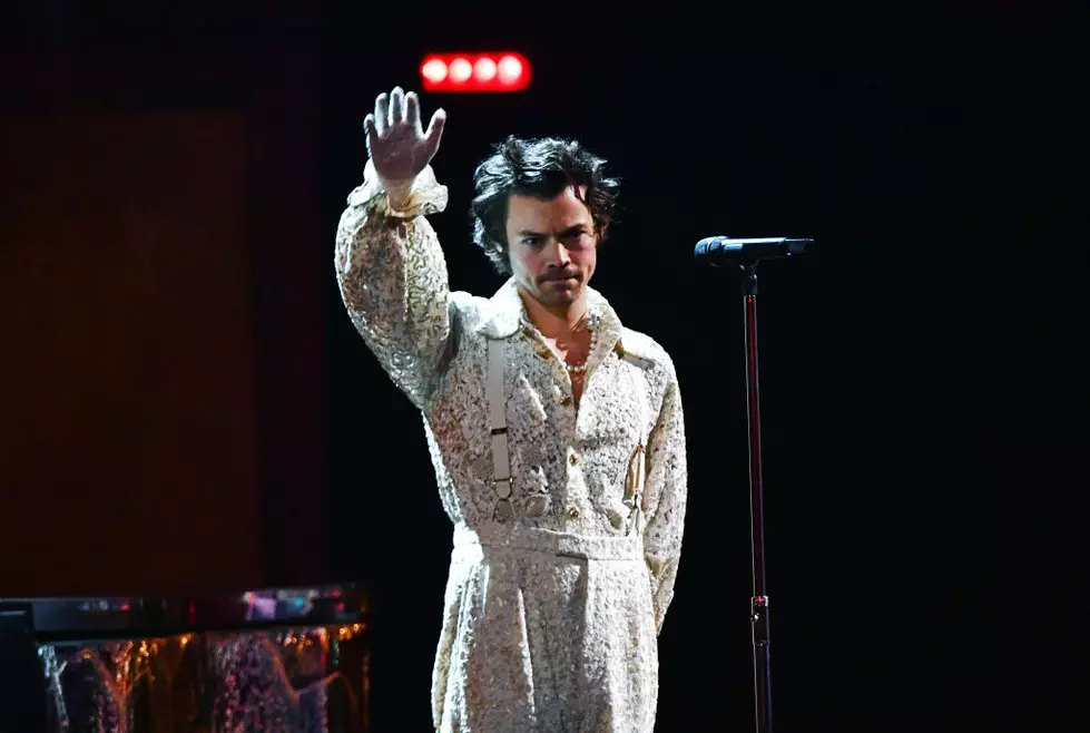 Harry Styles Announces 2021 Rescheduled Concert in St. Paul