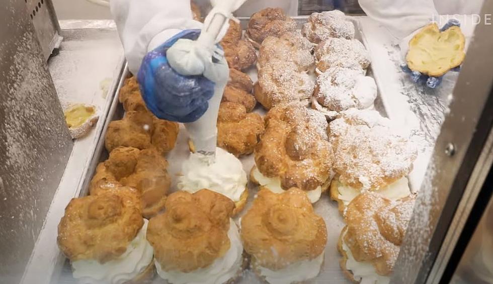 Forget the $100 Minnesota, Wisconsin Giving Out Cream Puffs for Vaccine