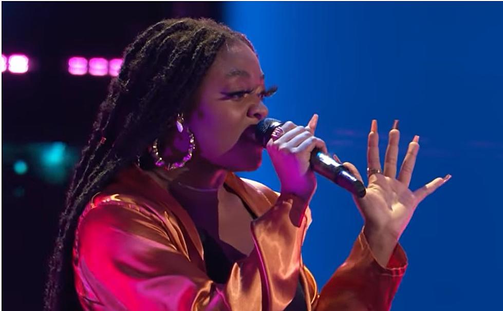 Singer From Minnesota Wows Coaches On 'The Voice'