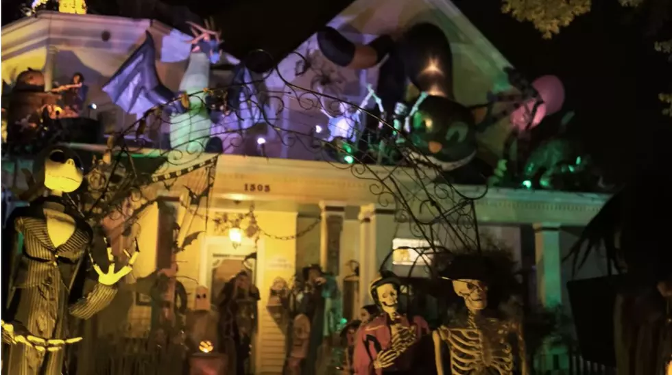 Is This The Most Over-The-Top Halloween Decorated Home In Minnesota? [VIDEO]