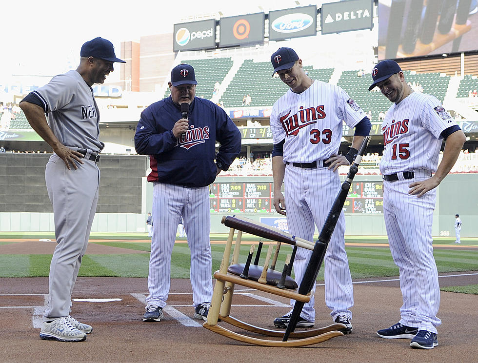 Minnesota Twins Give Mariano Rivera Chair Made of Broken Bats