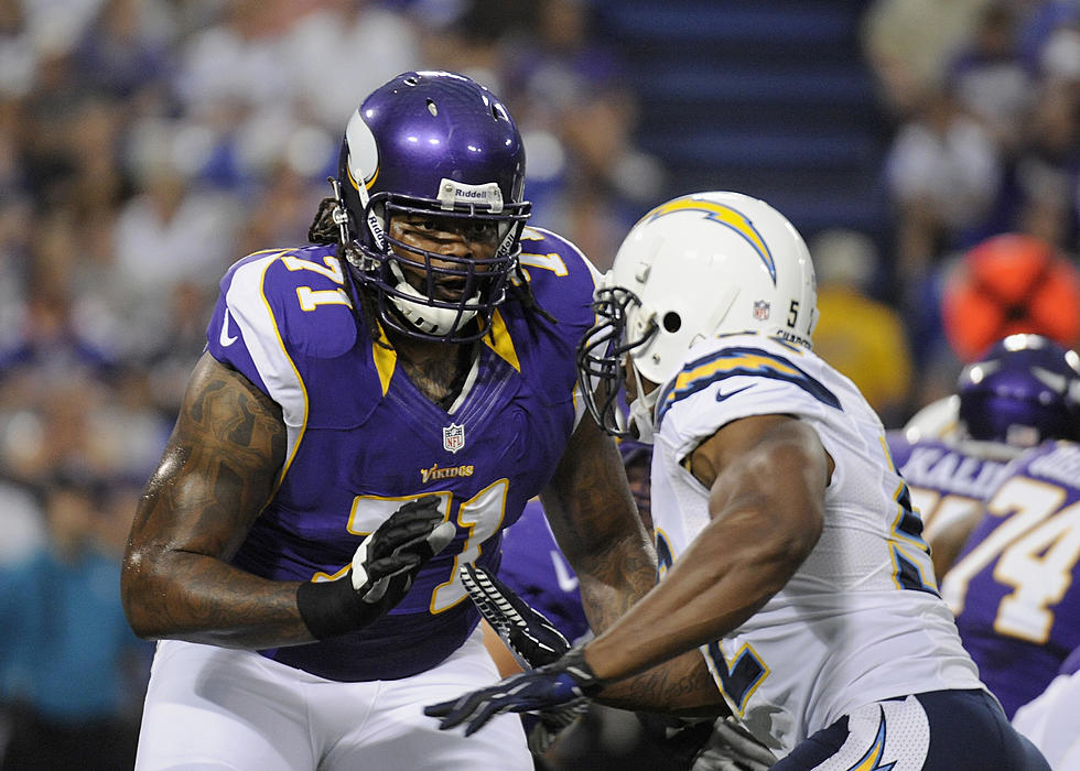 Vikings Offensive Tackles Kalil and Loadholt Couldn’t be Less Alike