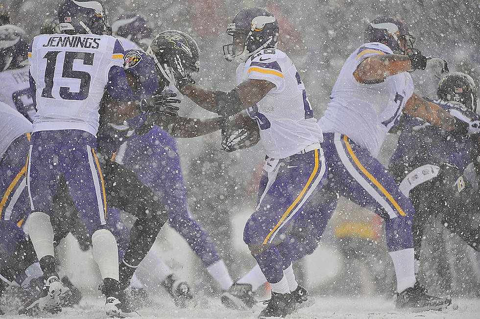 Ravens Rally Past Vikings 29-26 on Icy and Snowy Field