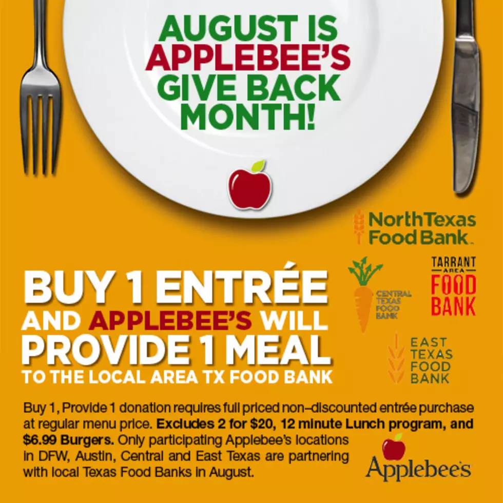 Applebee’s Helps Local Food Bank