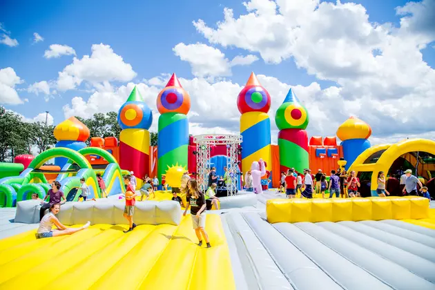 The Worlds Biggest Bounce House Comes To Texas