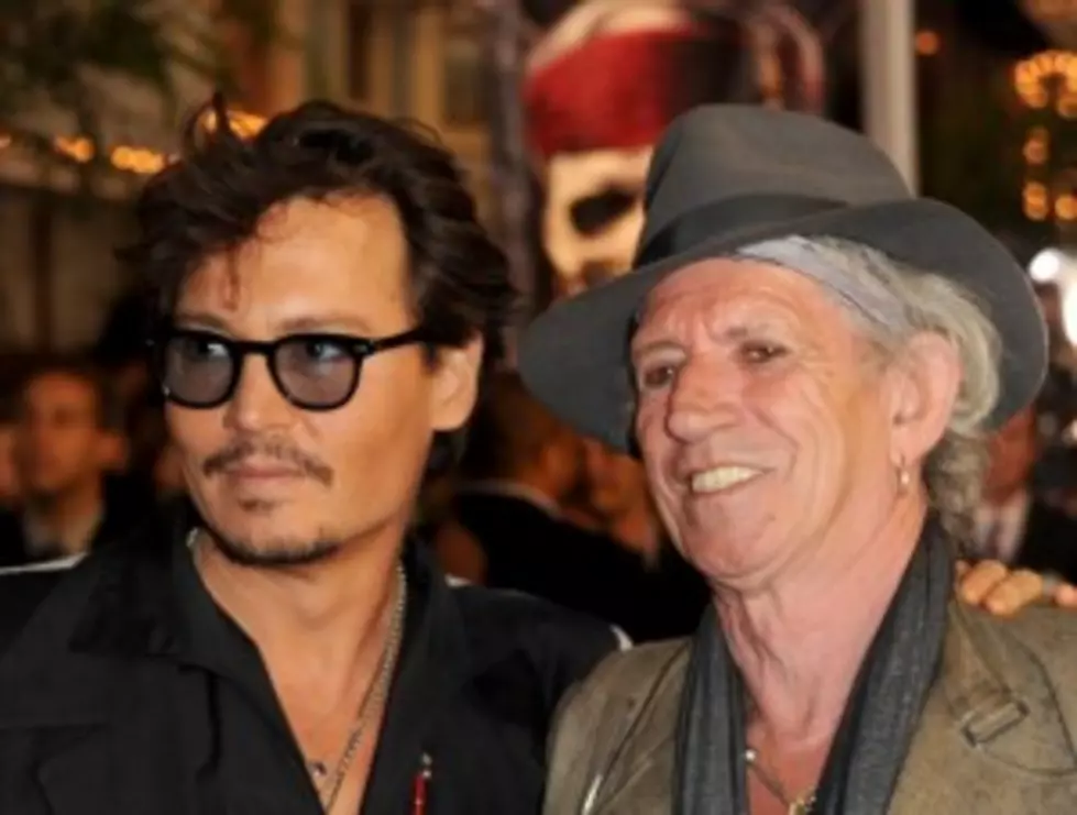 Keith Richards Rocks Out with Johnny Depp at &#8216;Rum Diary&#8217; After-Party [VIDEO]