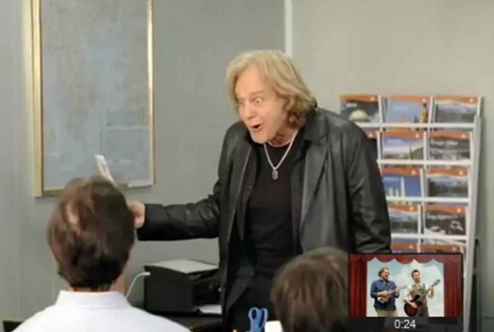 Eddie Money Sells ‘Two Tickets to Paradise’ in New Geico Commercial [VIDEO]