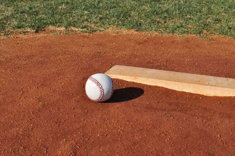 Former CHISD Baseball Star Throws Ball ACROSS Lake [VIDEO]