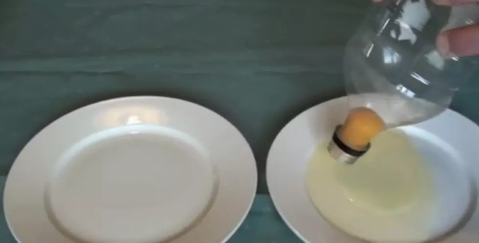 FOOD HACK: Easiest Way To Seperate Yolk From Egg White
