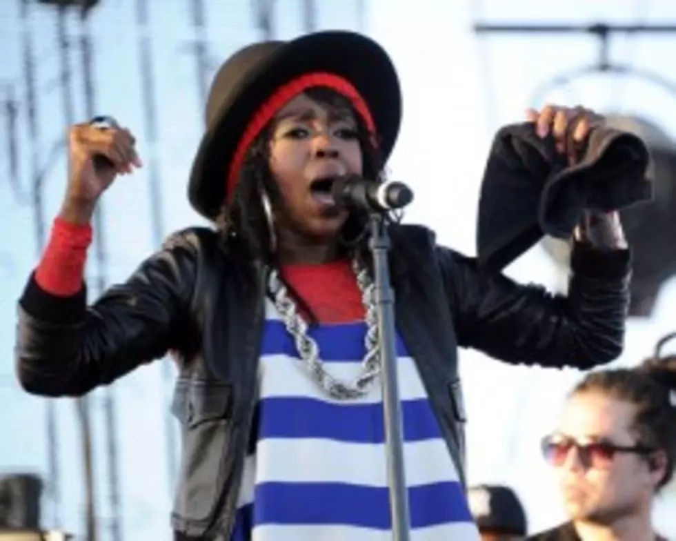 Lauryn Hill Gives Birth to Her Sixth Child After Her Longtime Partner Leaves Her [VIDEO]