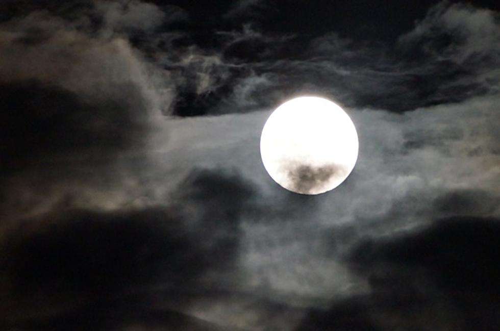 Moon Spoils Annual Lyrid Meteor Shower