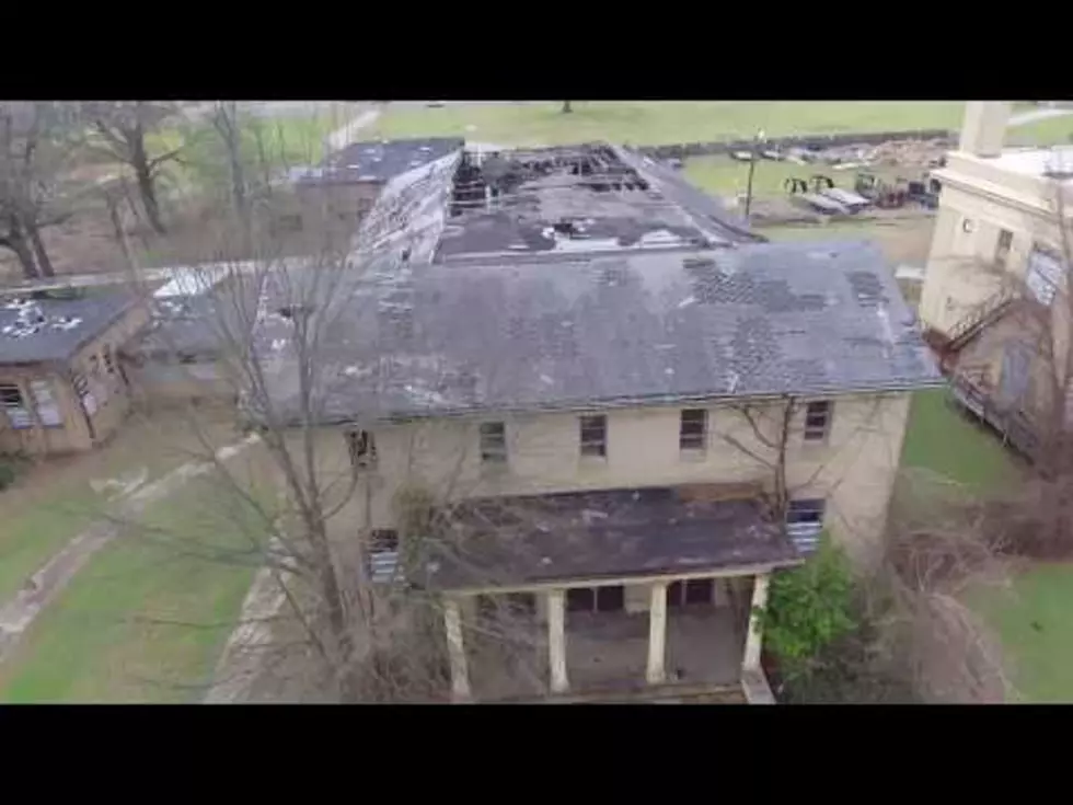Check Out The Abandoned Pine Street School In Texarkana