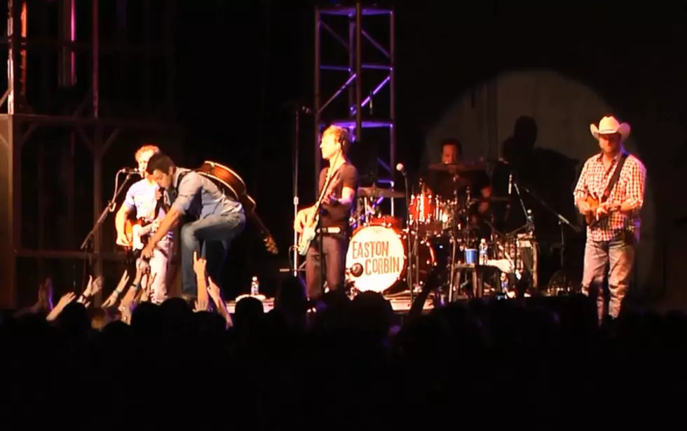 Easton Corbin Live in Texarkana [VIDEO]