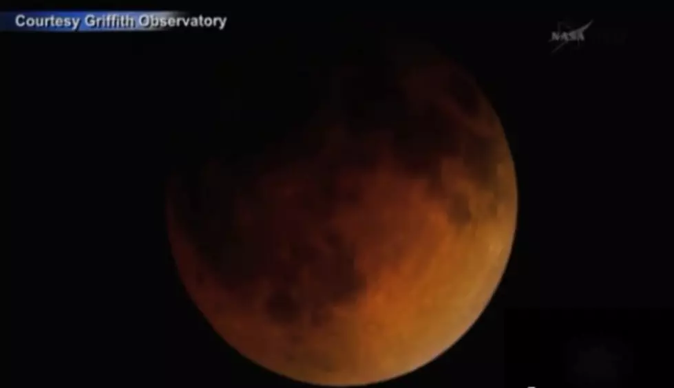 Awesome Time-lapse Footage as the Moon Turns Blood Red [VIDEO]