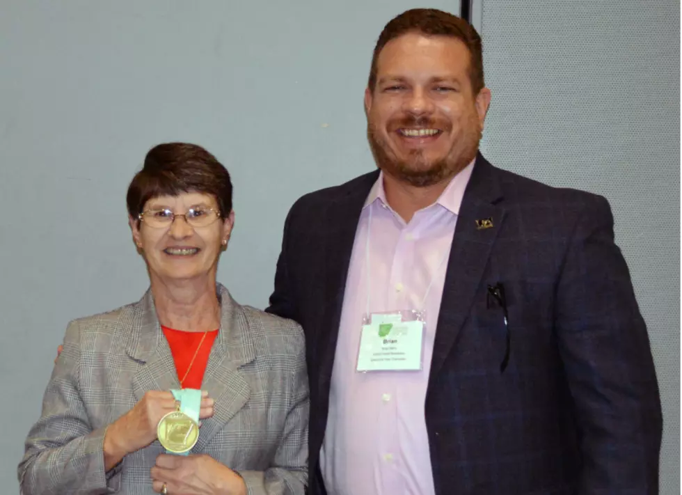 University of Arkansas Hope-Texarkana ‘Outstanding Staff Member of the Year’ Honored
