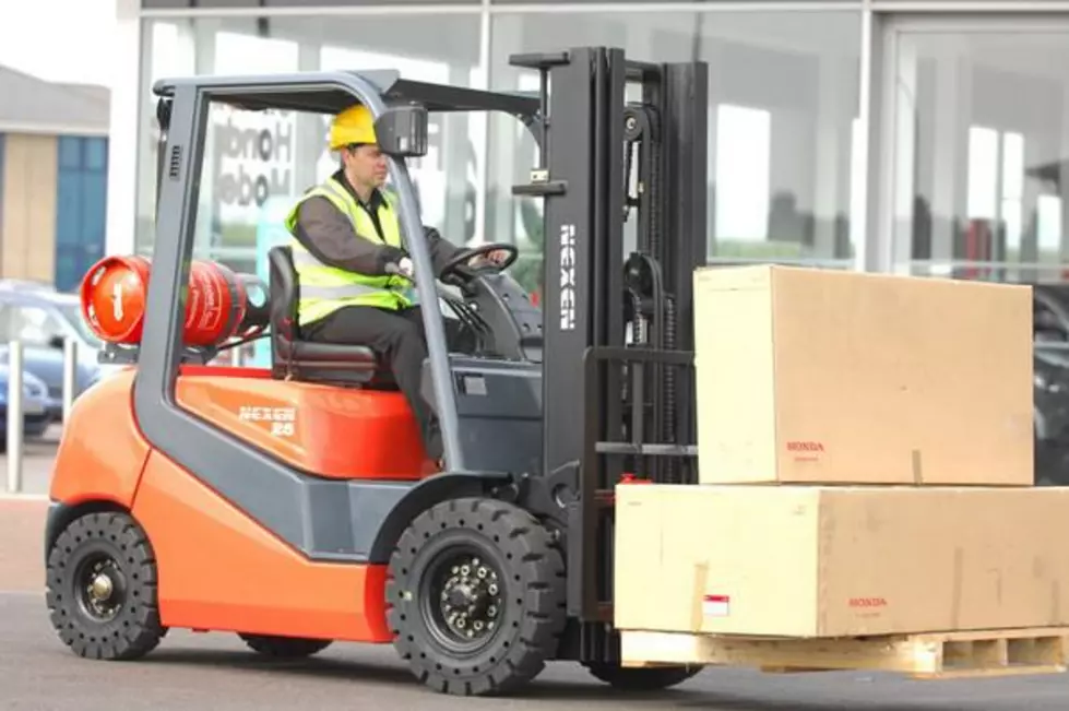 Forklift Certification Training Class to Be Held at U of A Hope