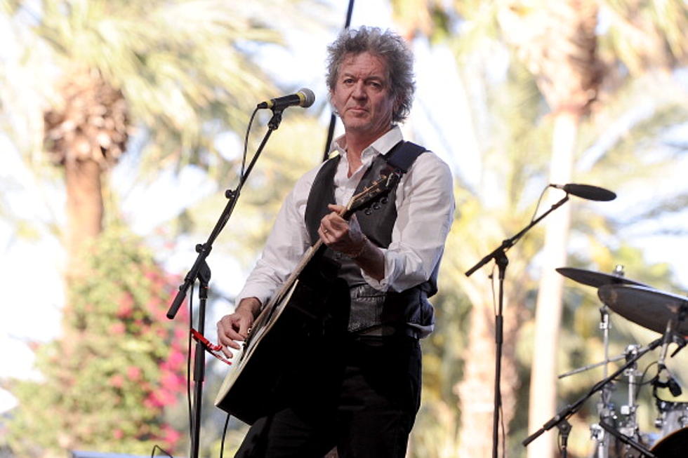 Rodney Crowell Goes Above And Beyond – Today In Country Music History [VIDEO]