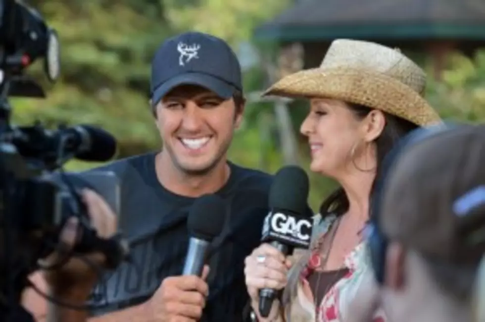 Luke Bryan Stays True, Jo Dee Messina Loses Power &#8211; Today In Country Music History
