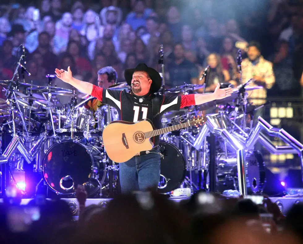 Graham Drive In To Show Garth Brooks Concert This Saturday Night