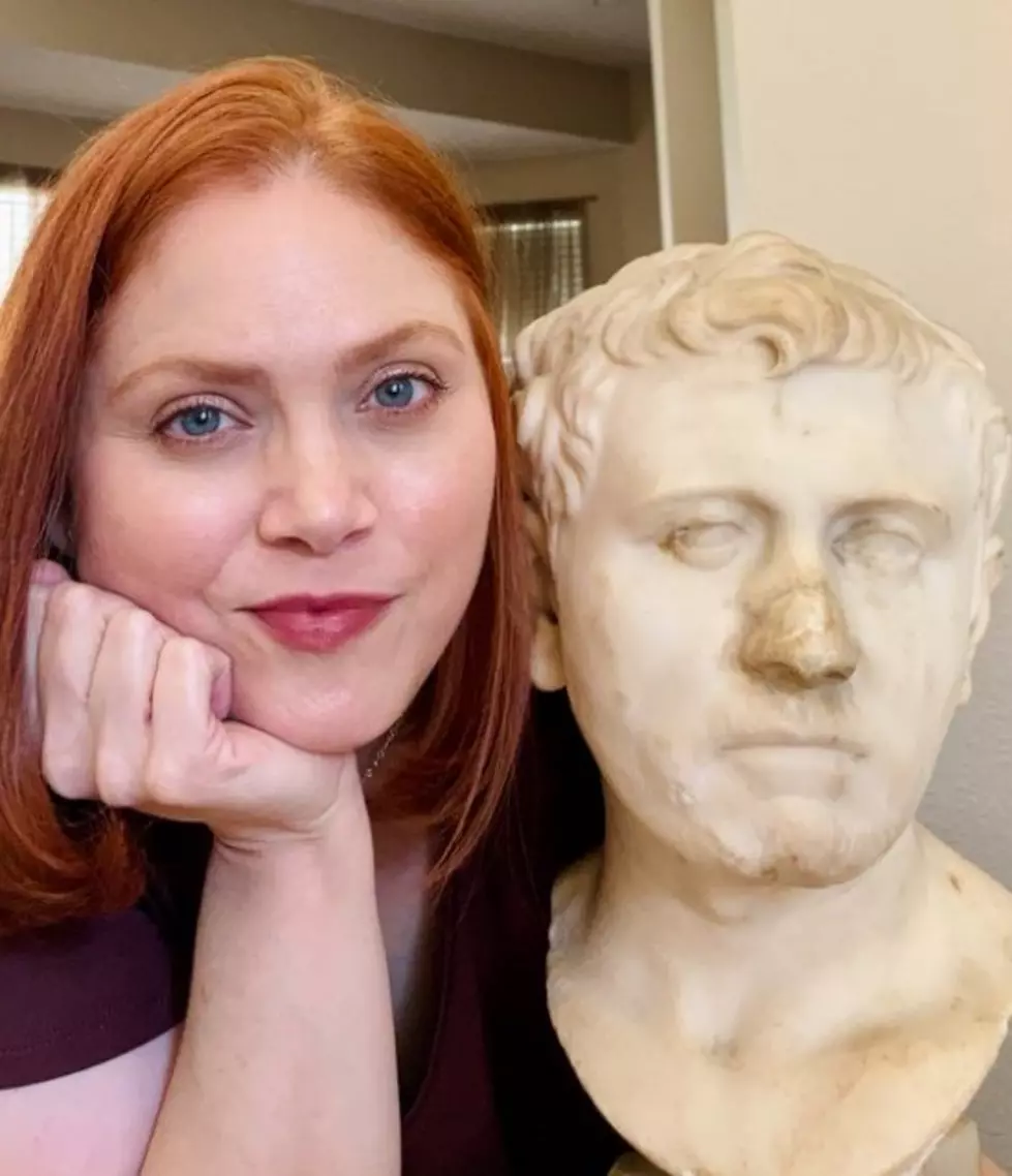Texas Woman Finds A Sculpture At Goodwill That’s Over 2,000 Years Old