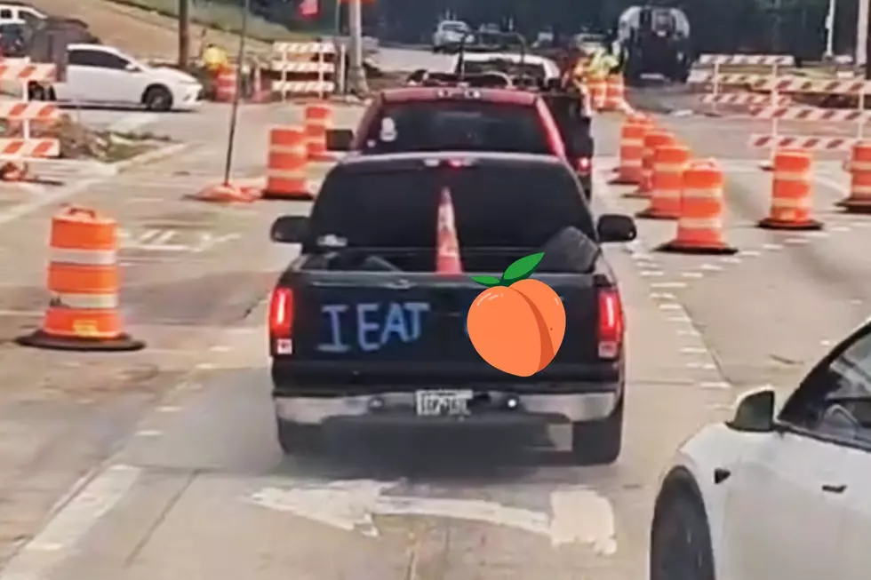 Vulgar Message Displayed on Truck Spotted in Texas