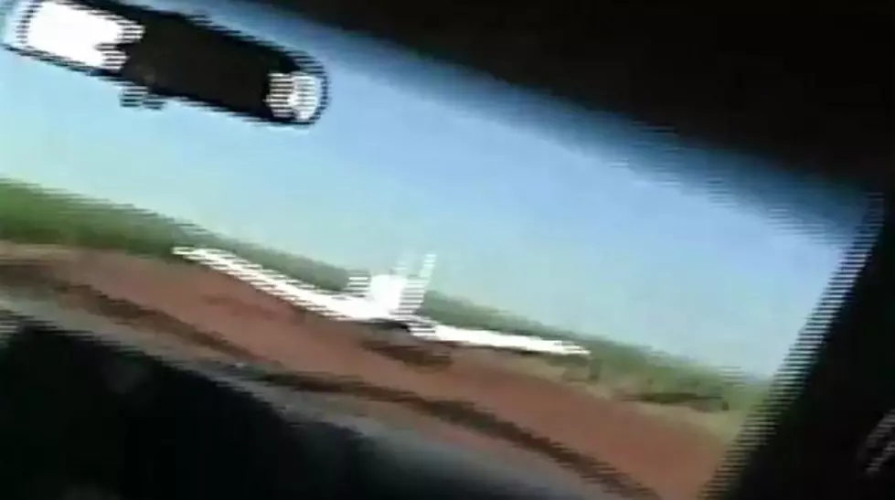Brazilian Police Ram Plane To Stop Smugglers [VIDEO]