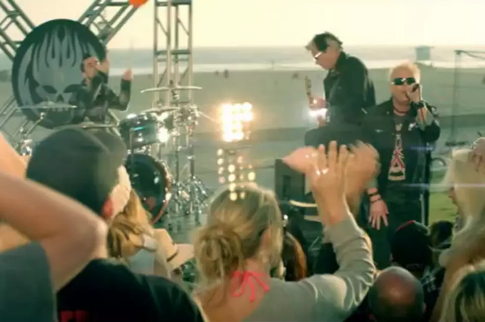The Offspring Take a Shot at the Top 40 With ‘California Cruisin’ Video