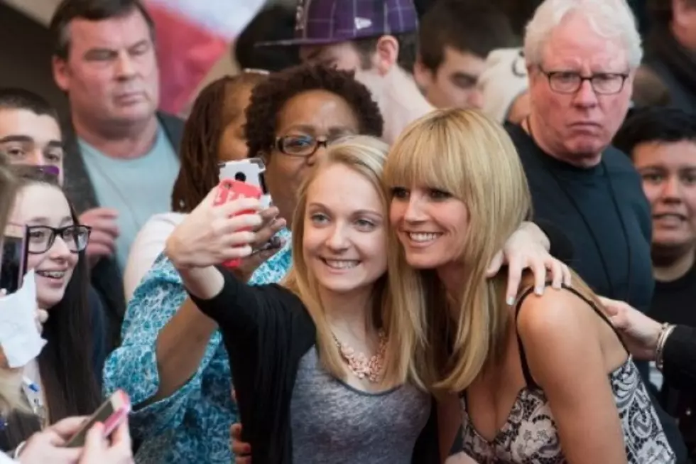 Selfies Are Causing an Increase in Teenage Head Lice